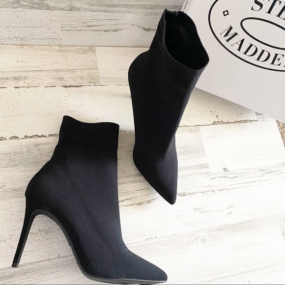 Steve Madden Shoes - Steve Madden Cookie sock boots size 9.5 black